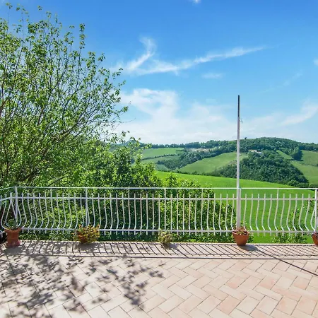Traditional Holiday In With Terrace Casa vacanze Urbino