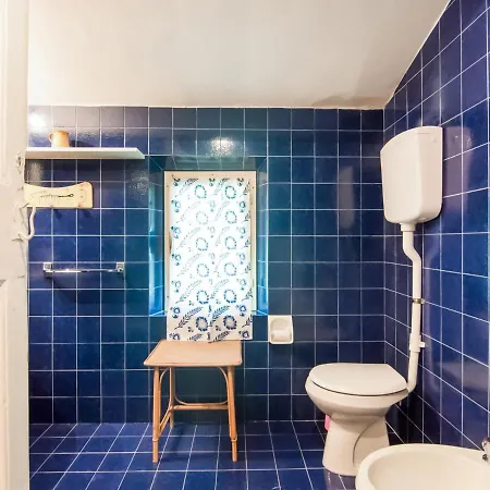 Casa vacanze Traditional Holiday In With Terrace